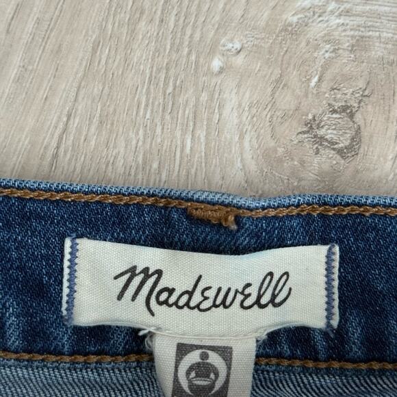 Madewell Classic Straight Full-Length Jeans | Marfield Wash: Surplus Pocket | 28 - Picture 6 of 10